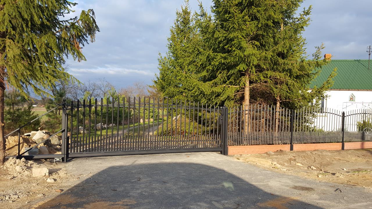 Brama dwuskrzydłowa SB-3 - Producent ogrodzeń